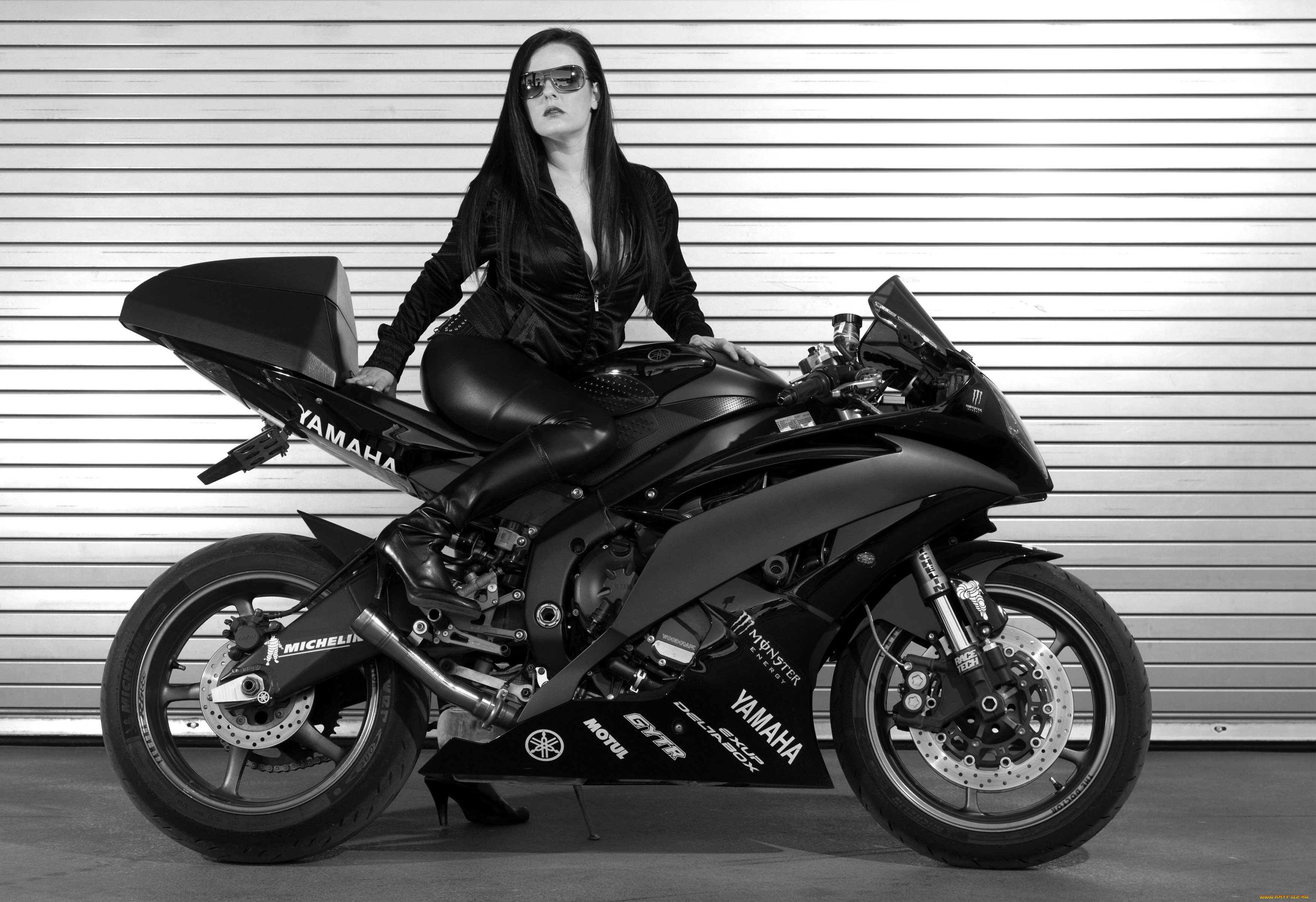 ,   , moto